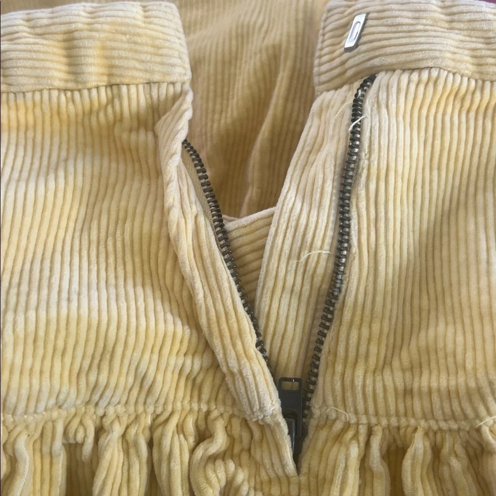 RALPH LAUREN GIRLS Yellow Corduroy Skirt with Logo